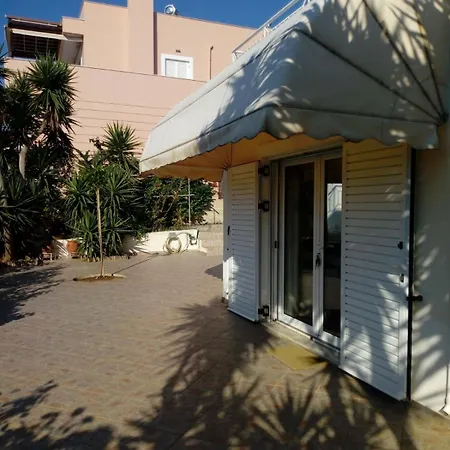 Villa Νηρηίδες -Αμφιτρίτη Γαλάτεια à Aliveri Extérieur photo